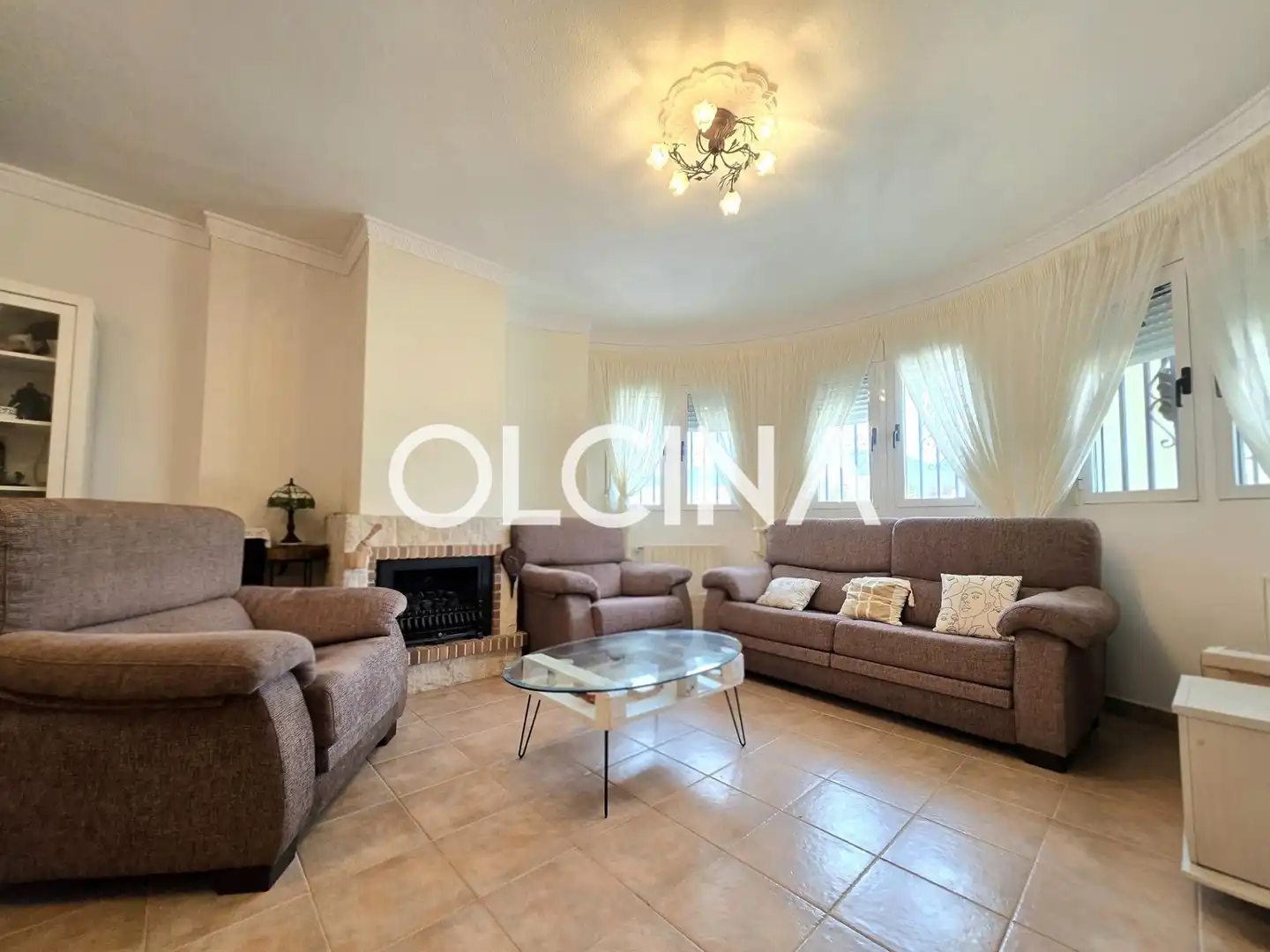Sala de estar de Casa o chalet en venta en Castalla con Calefacción, Jardín privado y Terraza