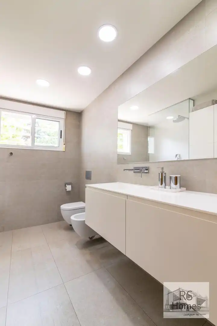 Bany de Casa o xalet en venda en L'Eliana