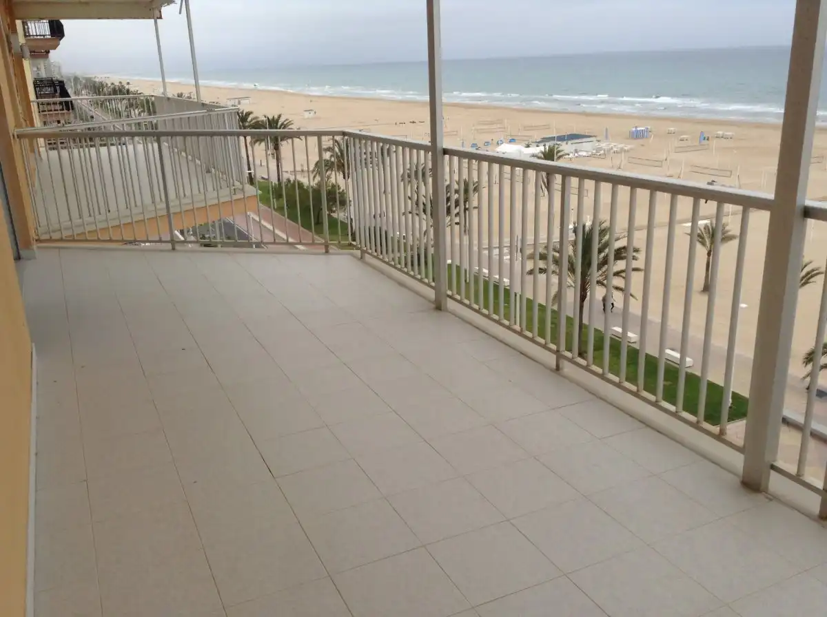 Apartament amb terrassa de lloguer a Paseo maritim neptu, imagen 5