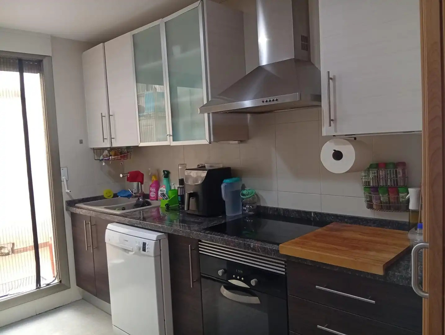 Kitchen of Flat for sale in La Pobla del Duc  with Air Conditioner, Furnished and Community pool