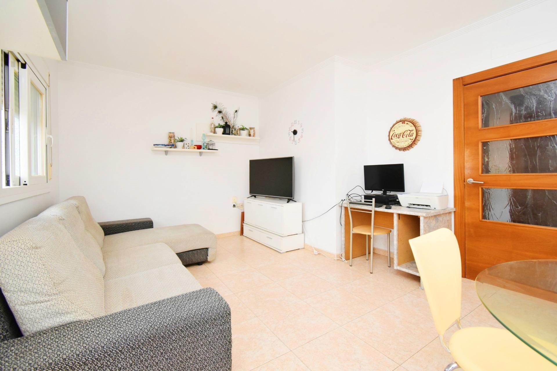 Sala d'estar de Pis en venda en El Ejido amb Terrassa