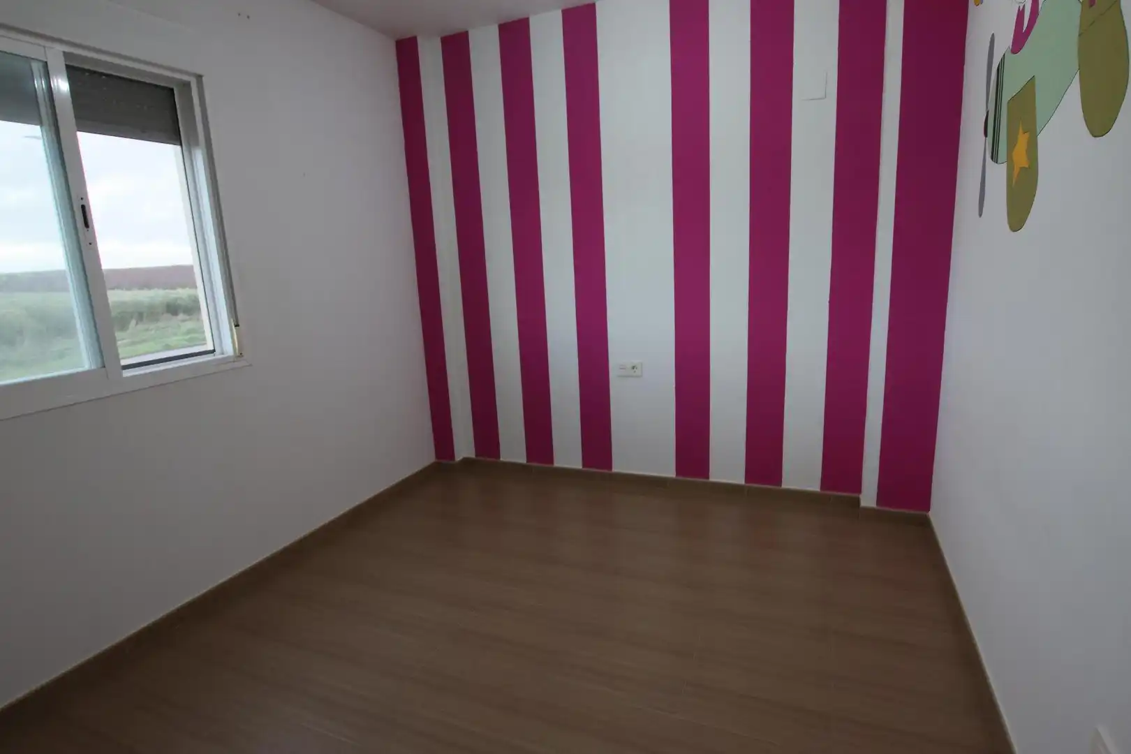Schlafzimmer von Einfamilien-Reihenhaus zum Verkauf in Guadiana mit Terrasse