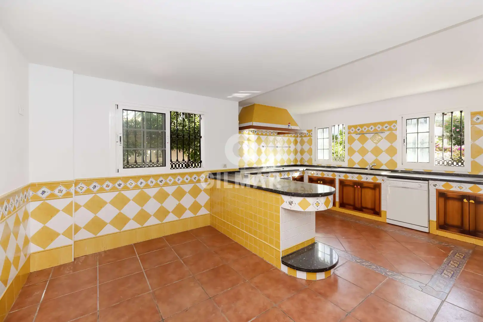 Vista exterior de Casa o chalet en venta en Benalmádena con Calefacción, Jardín privado y Piscina