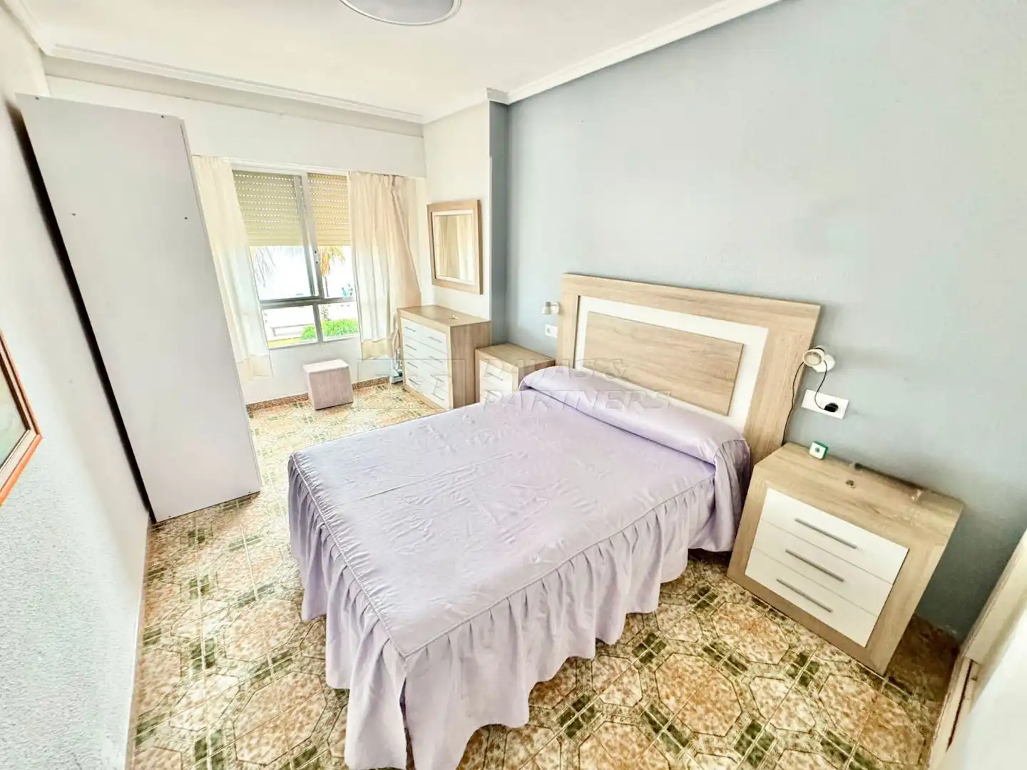Schlafzimmer von Wohnungen zum Verkauf in Torrevieja mit Terrasse und Gemeinschaftspool