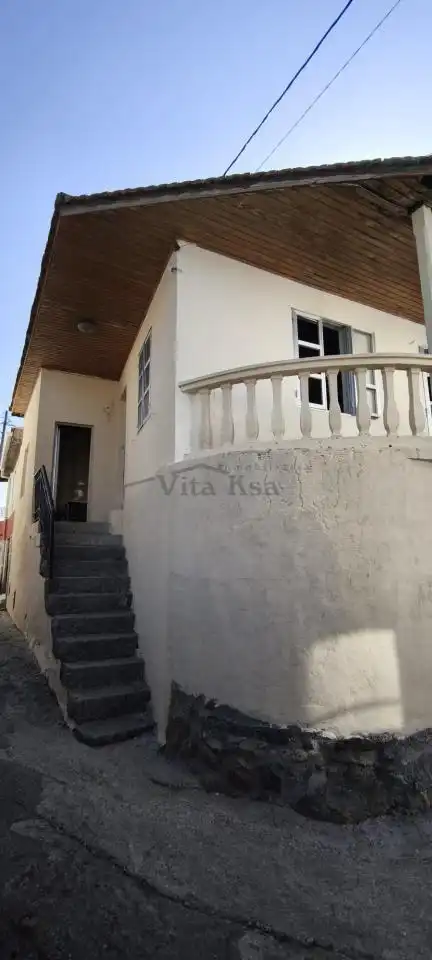Country homes for sale in Celanova
