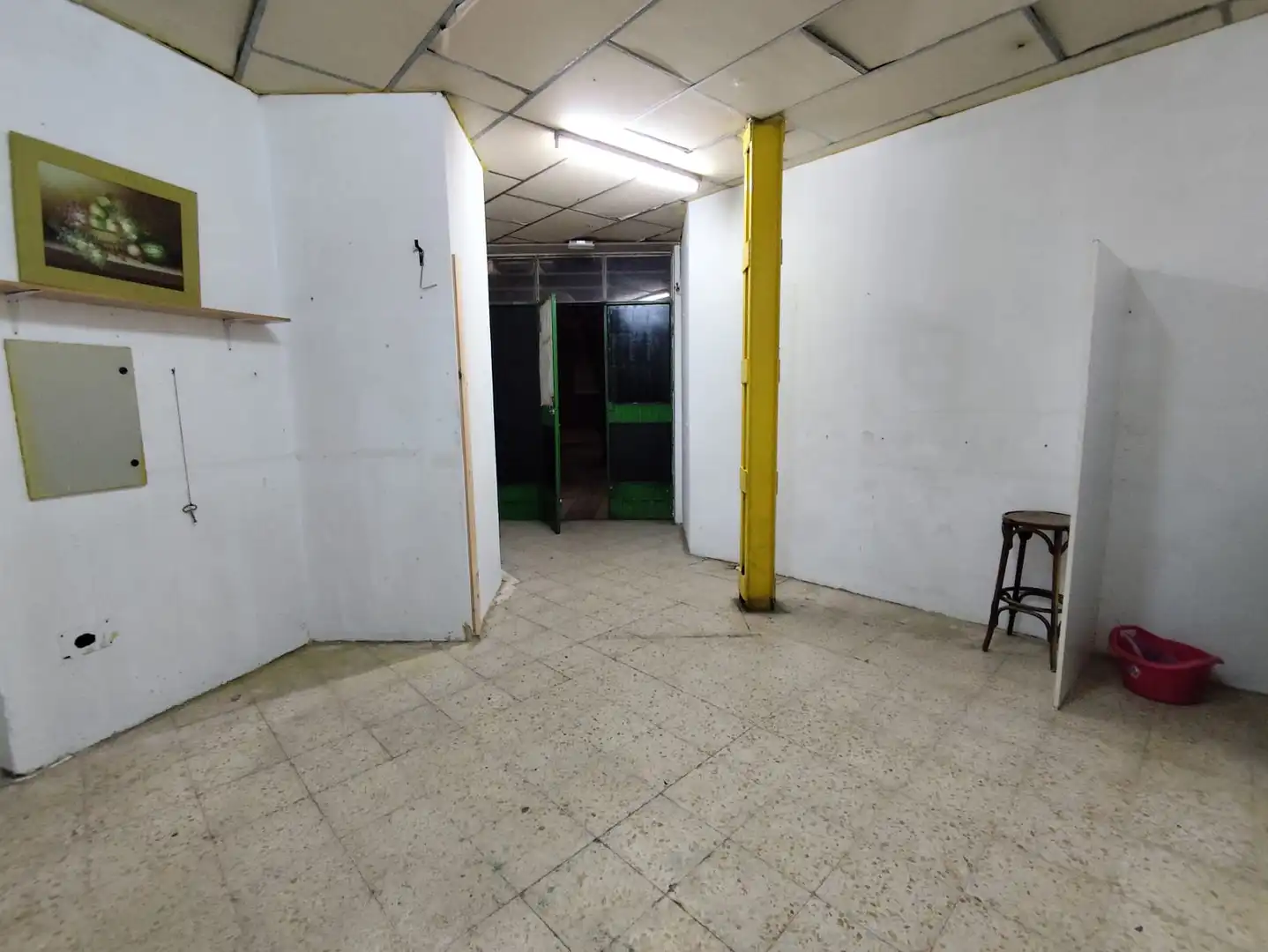 Local comercial en venta en Calle de Magallanes, imagen 2