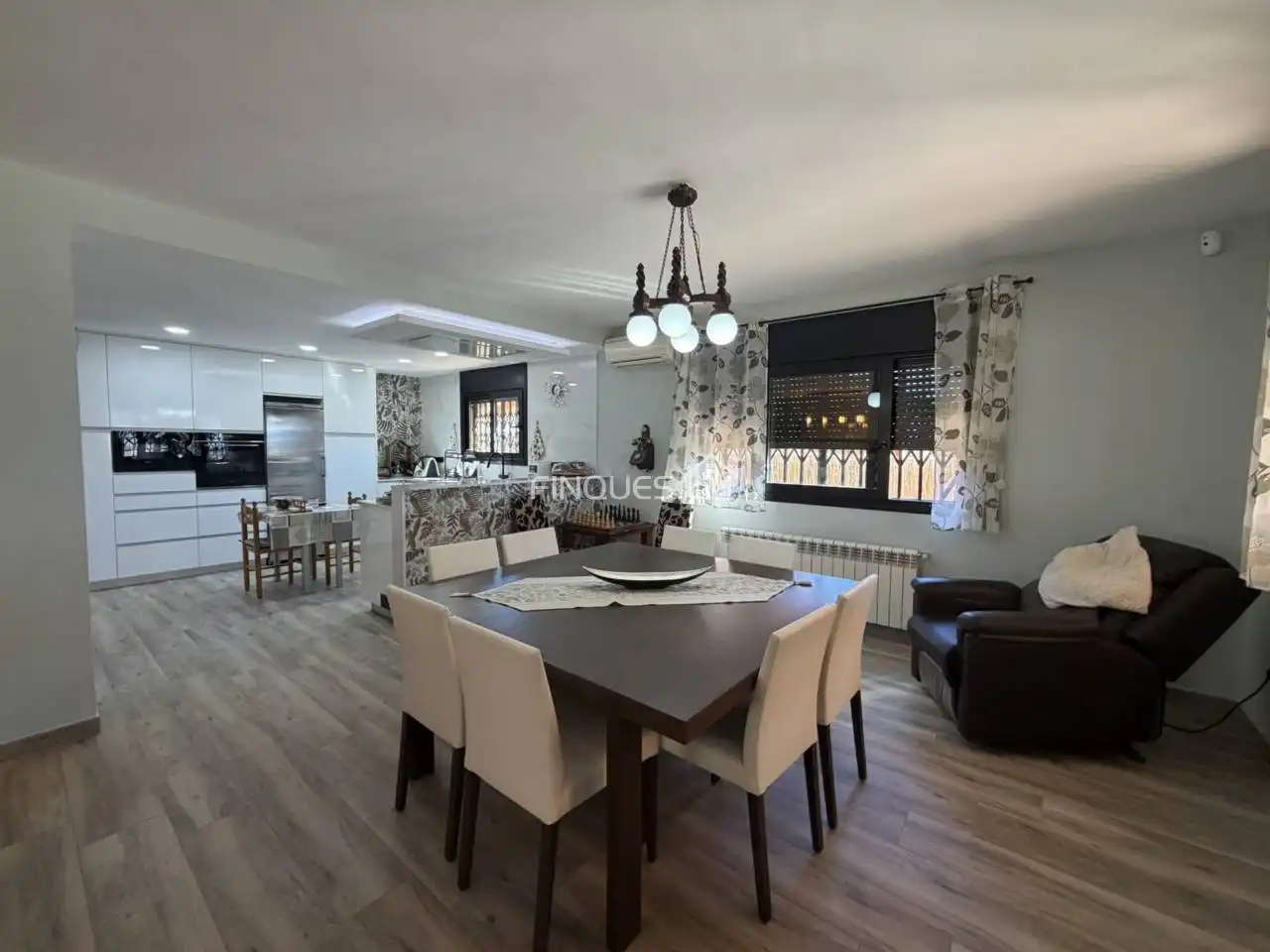 Casa con piscina en venta en Calle Verge de Montserrat 4, imagen 22