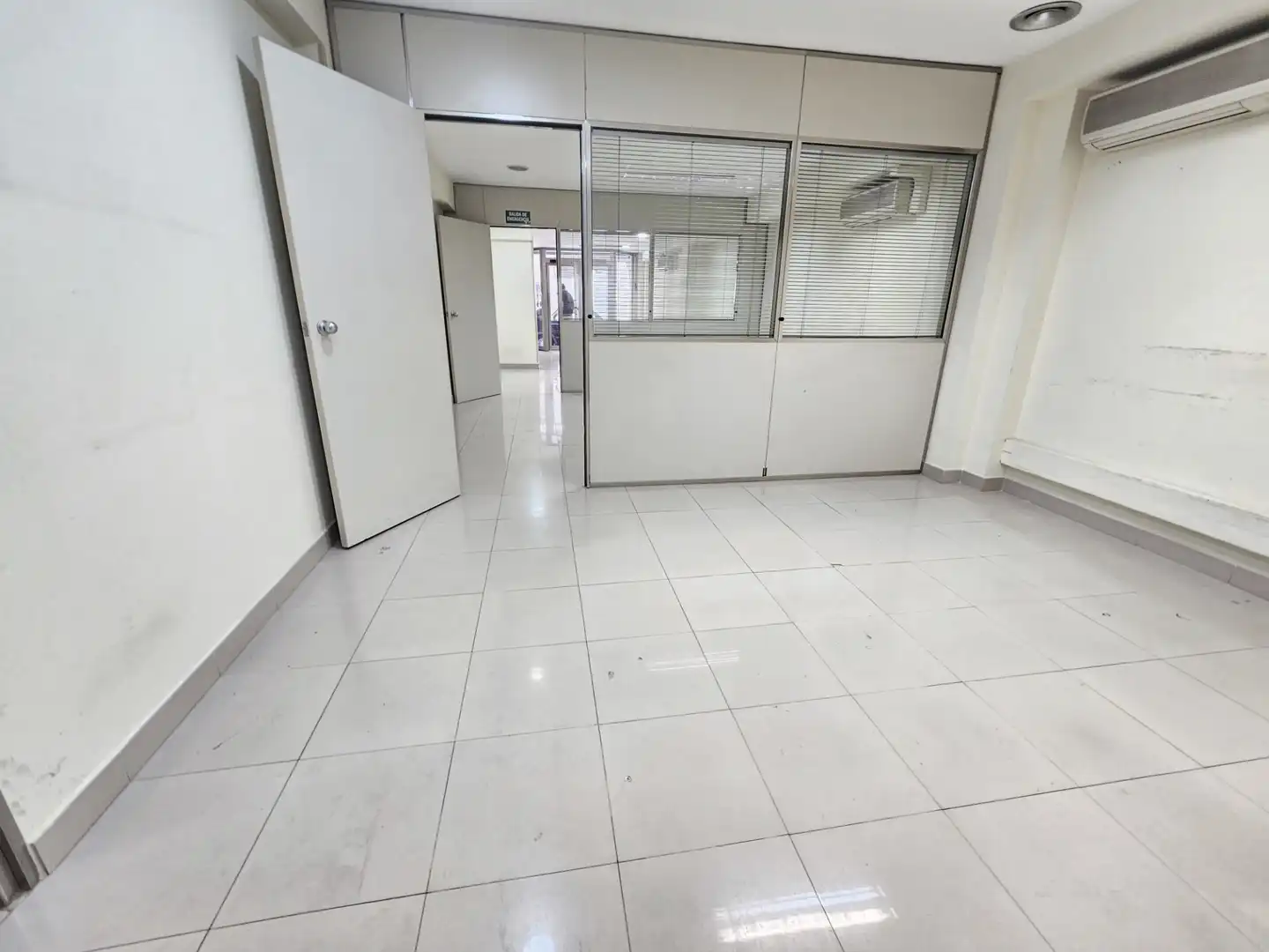 Local comercial en venda a Carrer del Pintor Cortina, imagen 7