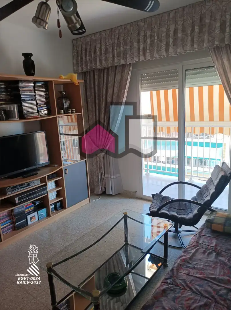 Piso con terraza en venta en Carrer de la Bega 44, imagen 6