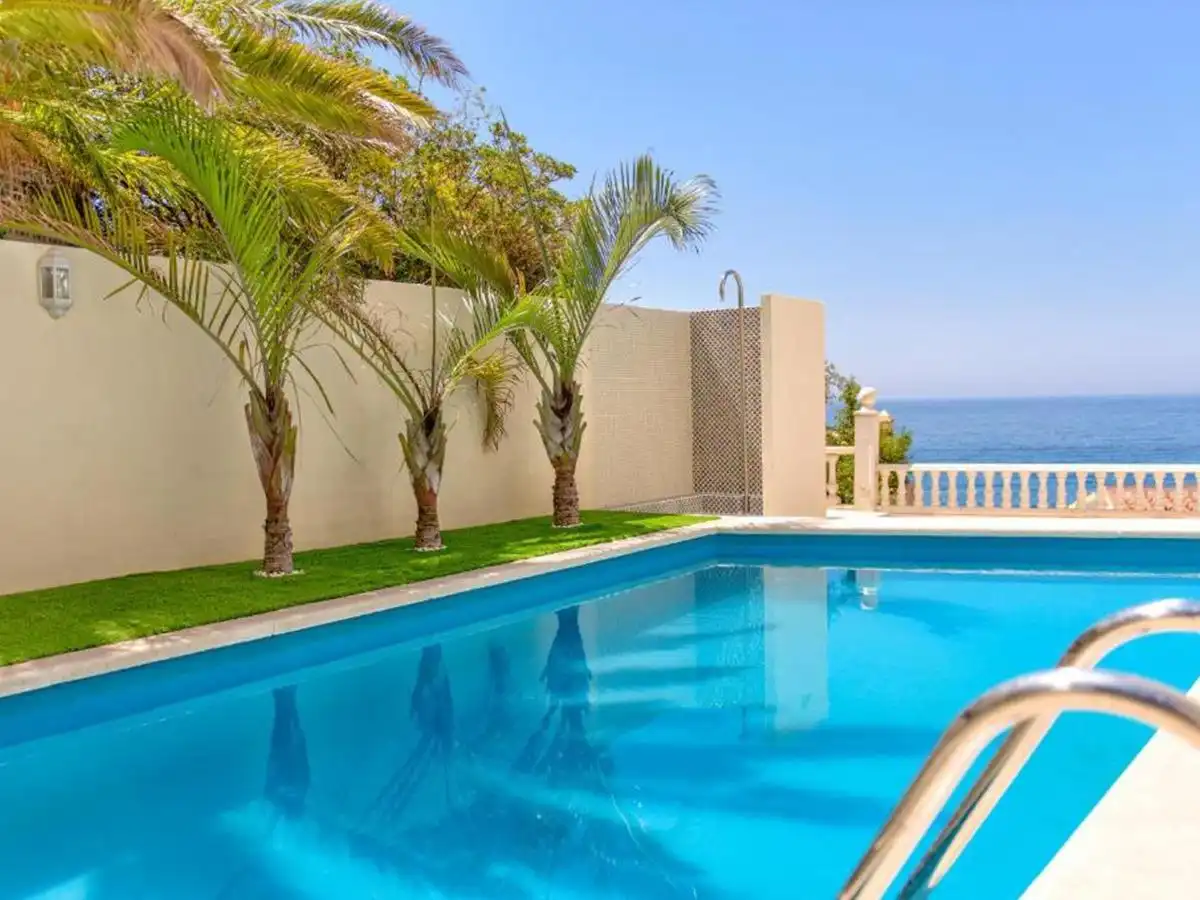 Piscina de Edifici en venda en Alicante / Alacant