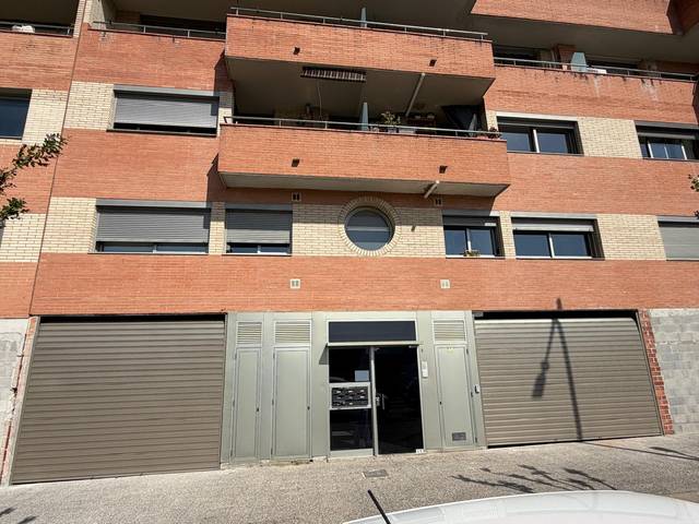 Local comercial en Alquiler en Carrer Miquel Martí i Pol en Cassà de la Selva