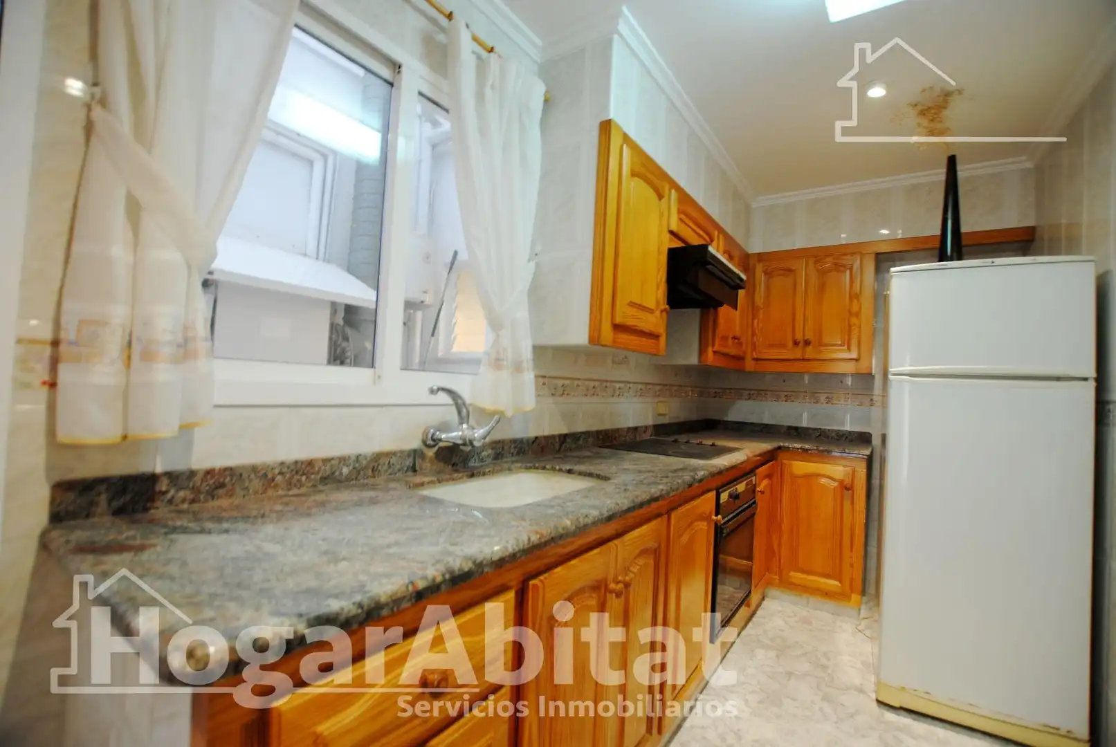 Cocina de Casa o chalet en venta en Tavernes de la Valldigna con Terraza, Trastero y Amueblado