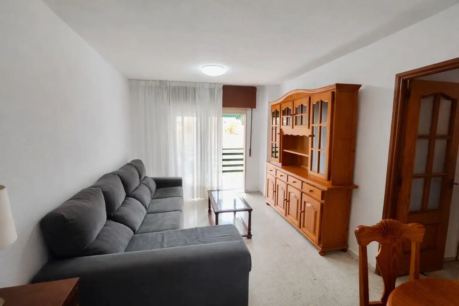 Sala de estar de Piso en venta en Arona con Terraza, Trastero y Amueblado