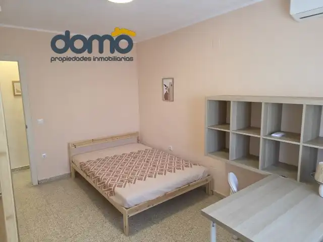 Habitación en Almería, Almería