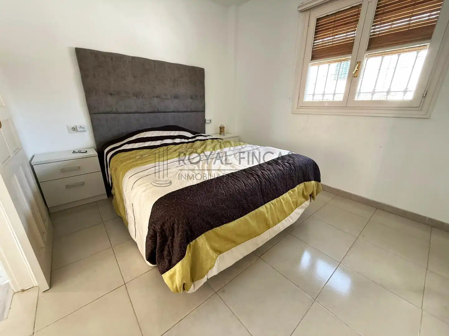 Habitación de Casa adosada en venta en Torremolinos con Aire acondicionado, Jardín privado y Terraza