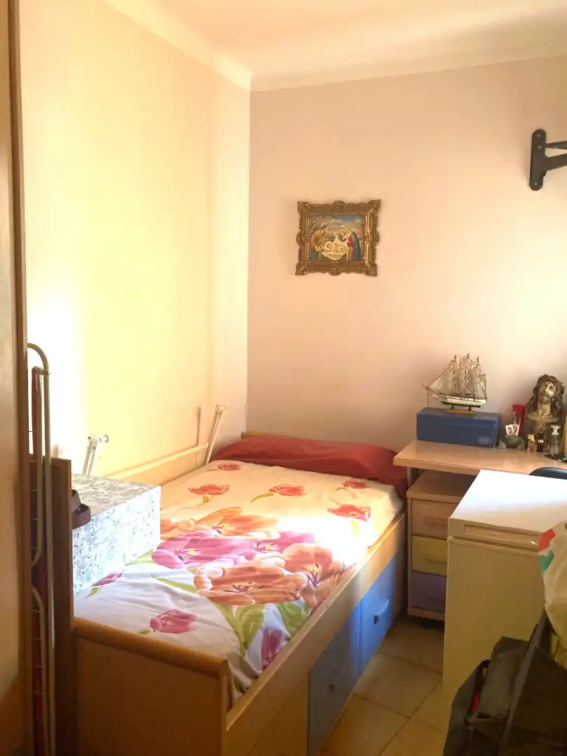 Dormitori de Pis en venda en L'Hospitalet de Llobregat amb Aire condicionat, Calefacció i Balcó
