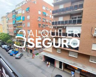 Exterior view of Flat to rent in  Madrid Capital  with Air Conditioner, Heating and Terrace