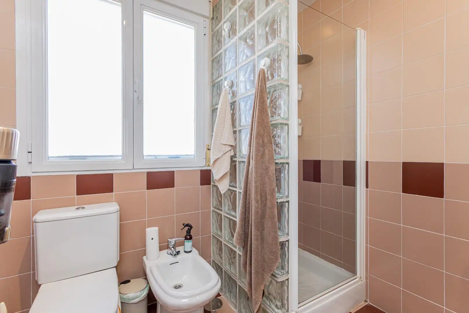 Bathroom of Houses for sale in Guadalix de la Sierra  with Heating, Terrace and Swimming Pool