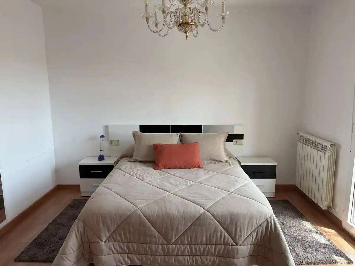 Casa adosada en venta en Oroso