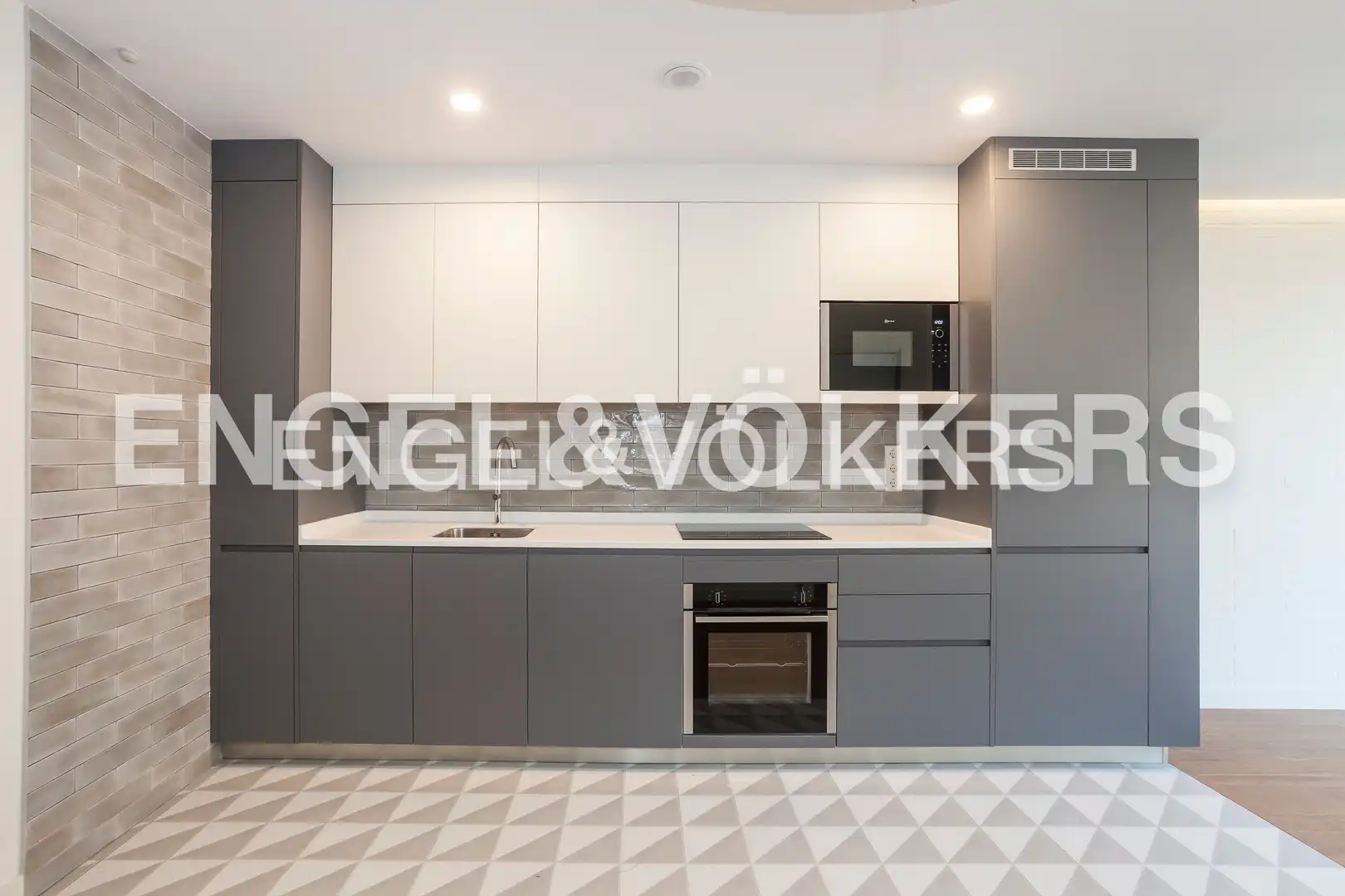 Cocina de Piso de alquiler en Madrid con Aire acondicionado, Calefacción y Trastero