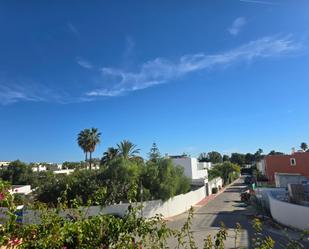 Exterior view of Single-family semi-detached for sale in Marbella  with Air Conditioner, Private garden and Terrace
