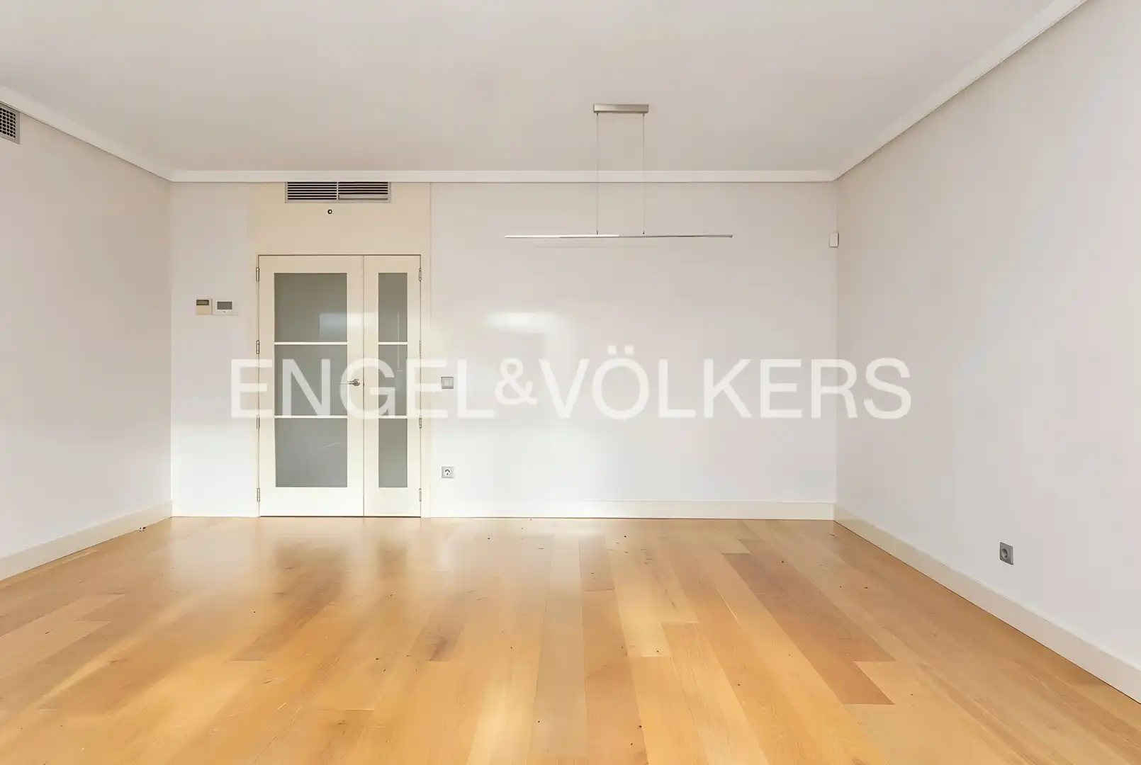 Comedor de Ático de alquiler en Zona Monte El Pilar