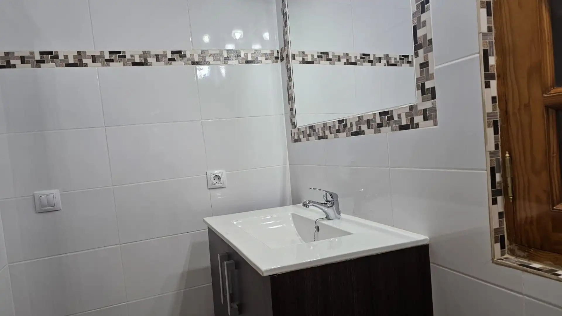 Bathroom of Buildings for sale in Santa Lucía de Tirajana