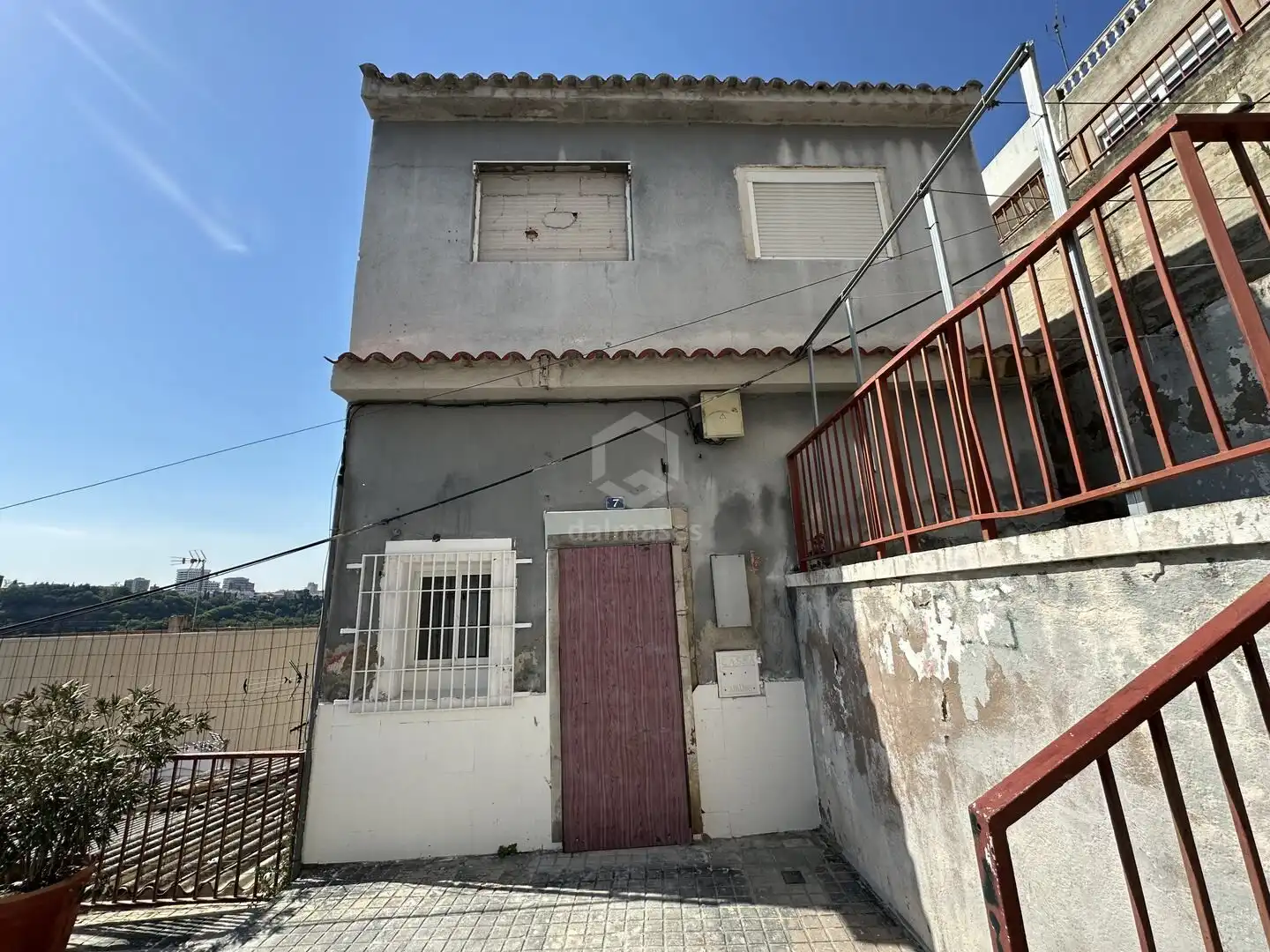 Vista exterior de Casa adosada en venta en Sabadell con Terraza