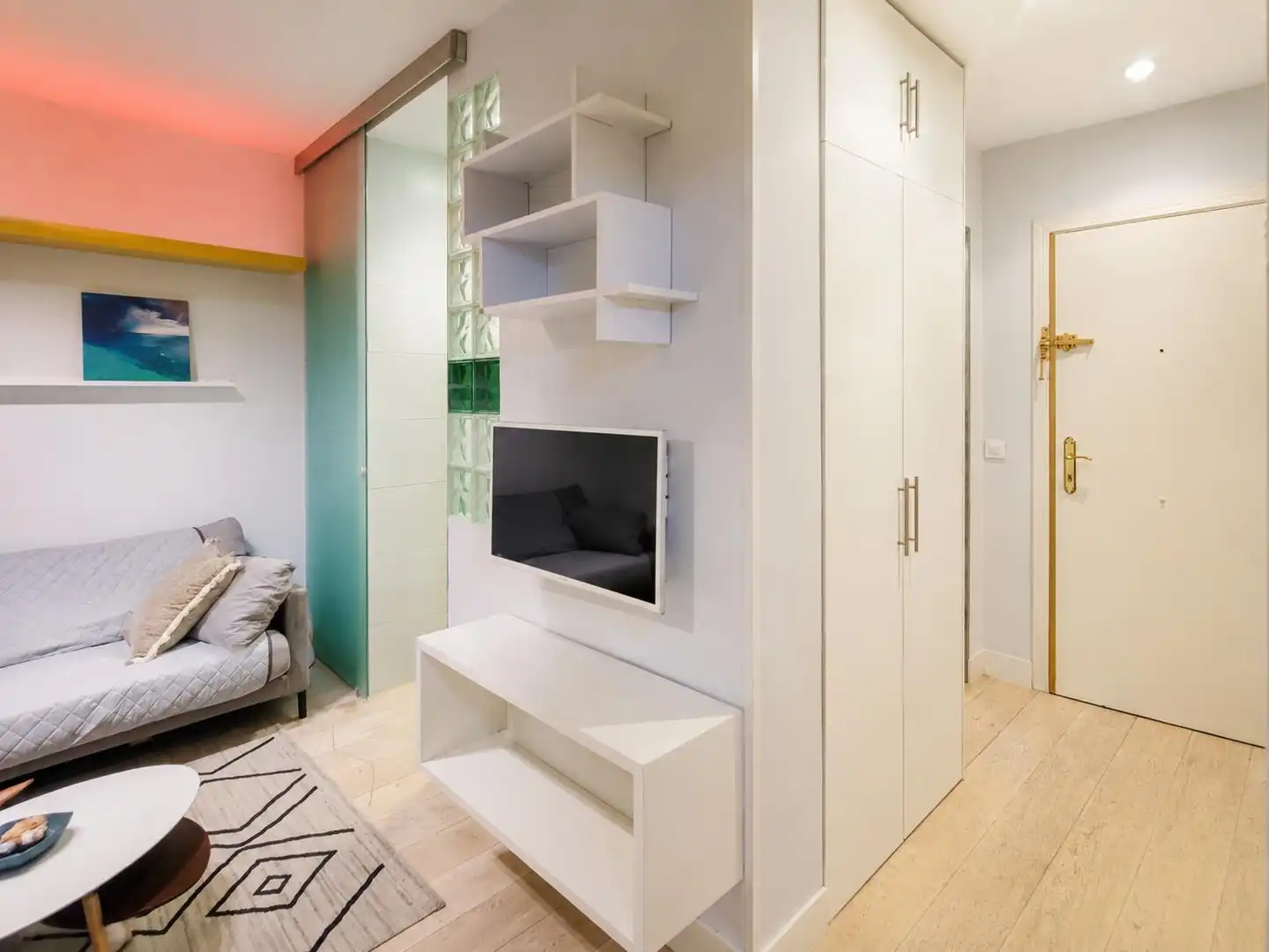 Apartamento de alquiler en Calle SAN BERNARDO, Universidad - Malasaña
