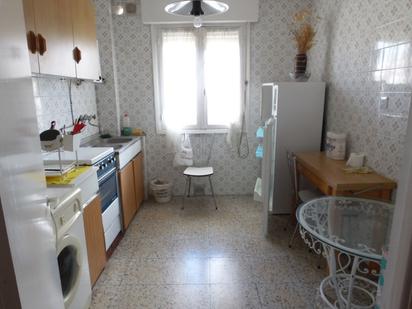 Kitchen of Apartment for sale in Medina de Pomar  with Terrace and Furnished