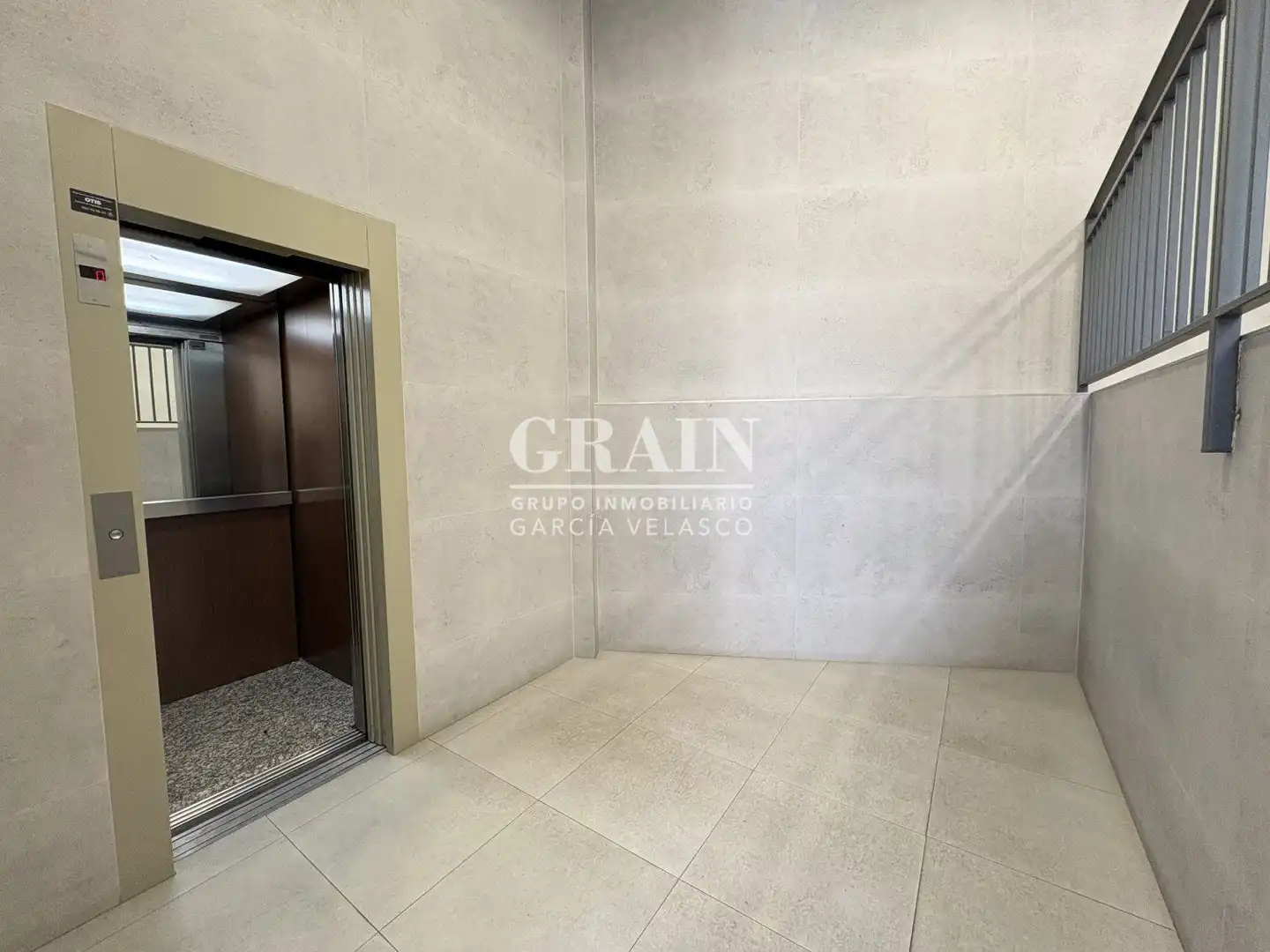 Piso en venta en Albacete con Calefacción y Balcón