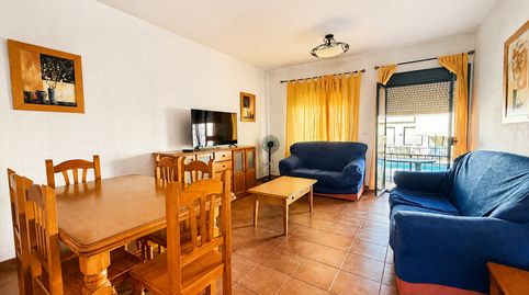 CASA AMPLIA DE 4 DORMITORIOS CON TERRAZAS Y PISCINA COMUNITARIA EN EL CORAZÓN DE EL ROMPIDO, imatge 3
