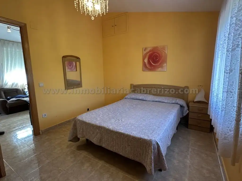Dormitori de Terreny en venda en Nalda