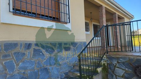 CHALET A 20 Km DE CACERES ARROYO DE LA LUZ CON PISCINA Y PARCELA DE 1.600 MTRS., imatge 2