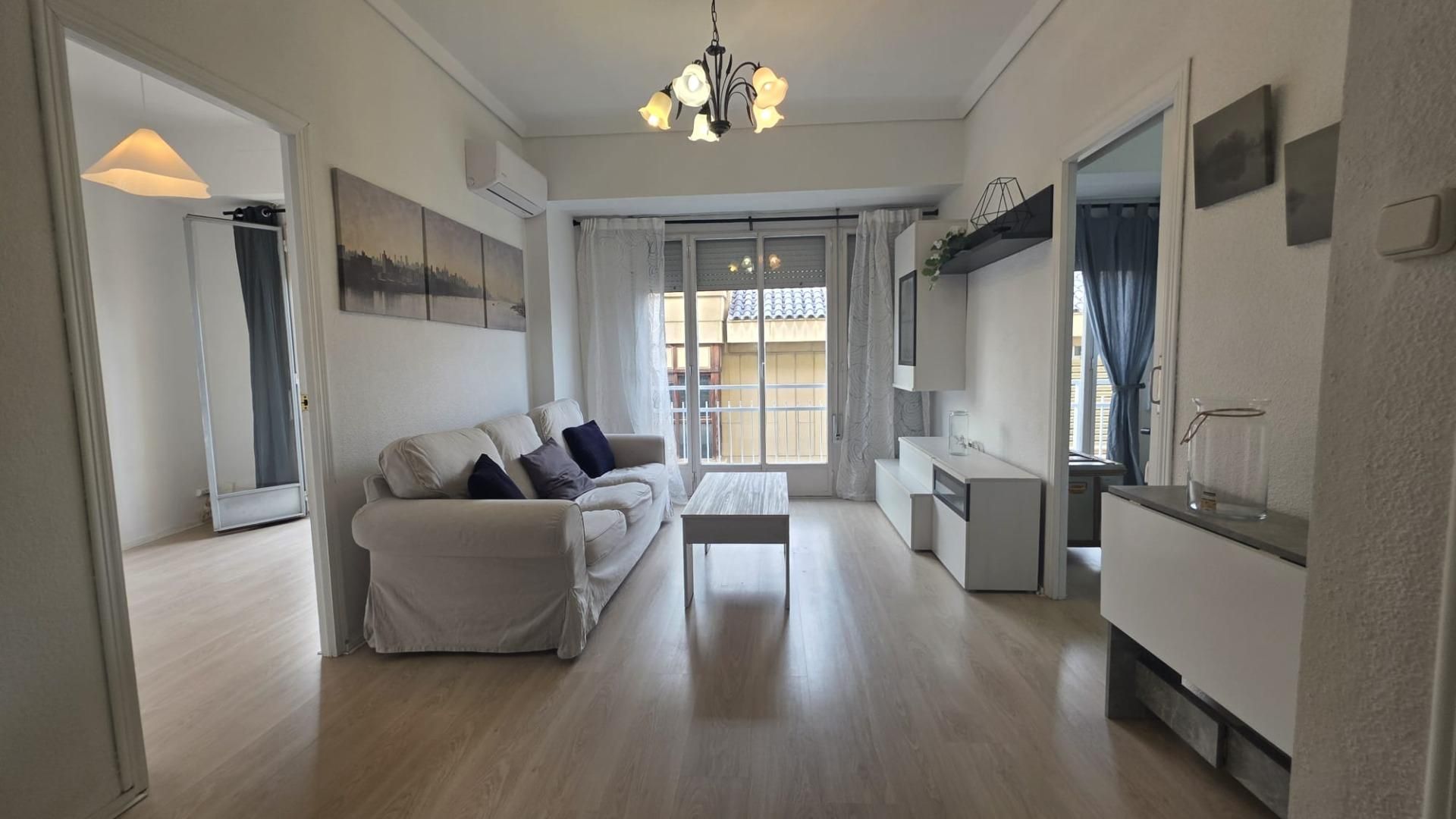 Living room of Flat to rent in Elche / Elx  with Air Conditioner, Heating and Balcony