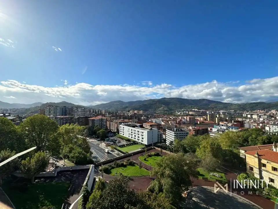 Dúplex en venta en Juan XXIII S S Plaza, Zurbaran