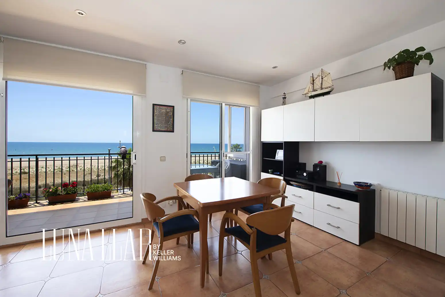 Bedroom of Flat for sale in Castelldefels  with Terrace, Swimming Pool and Community pool