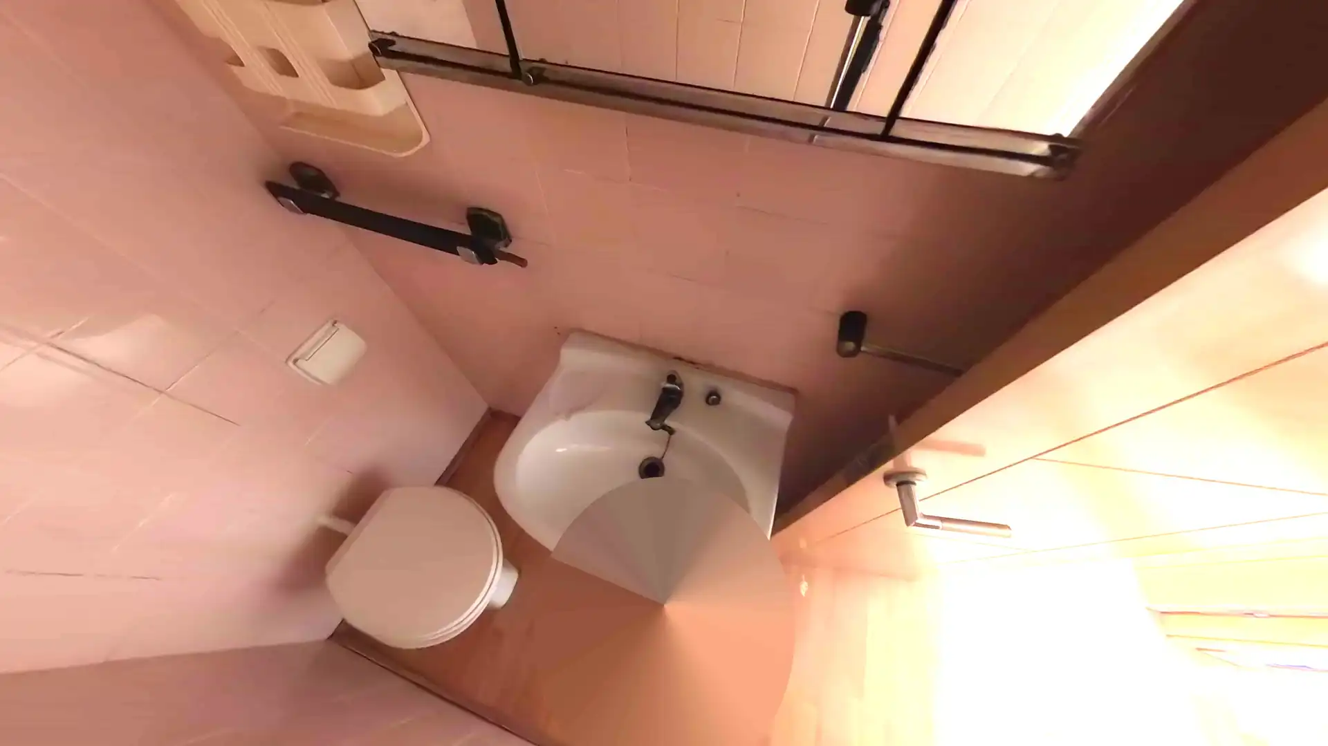Bany de Pis en venda en Calaf amb Aire condicionat, Calefacció i Balcó