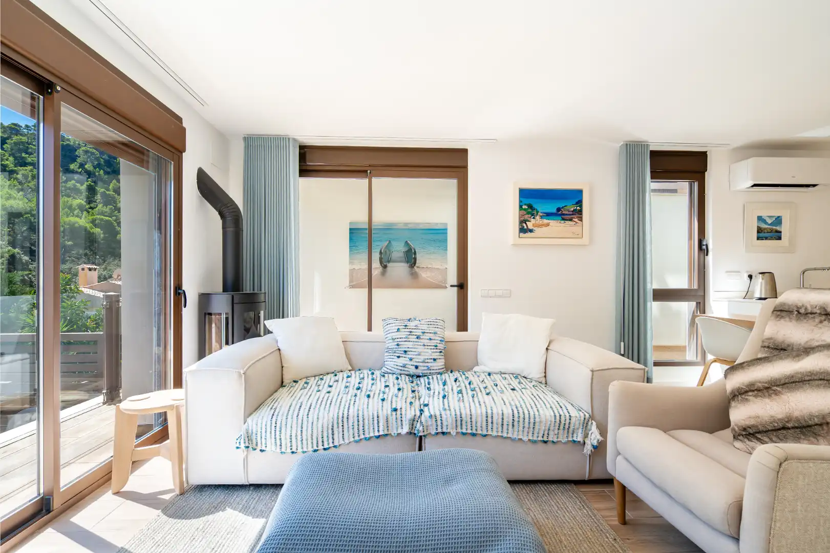 Living room of Detached homes for sale in Pollença  with Air Conditioner, Private garden and Terrace