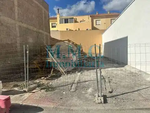 Terreny residencial en venda a Huércal de Almería