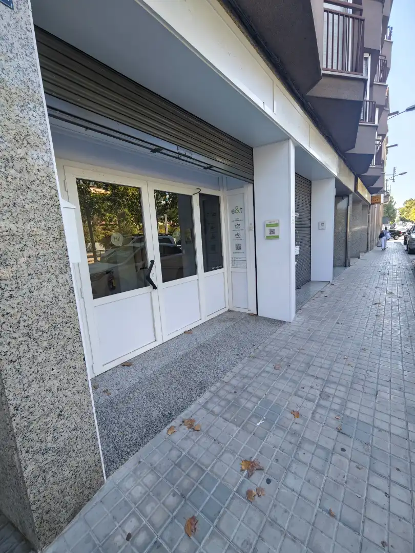 Gewerbefläche zur Miete in Carrer de Joan Maragall, imagen 2