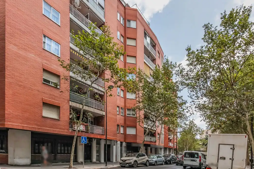 Flat with lift for sale in C/ Riera d´Aragó, imagen 4