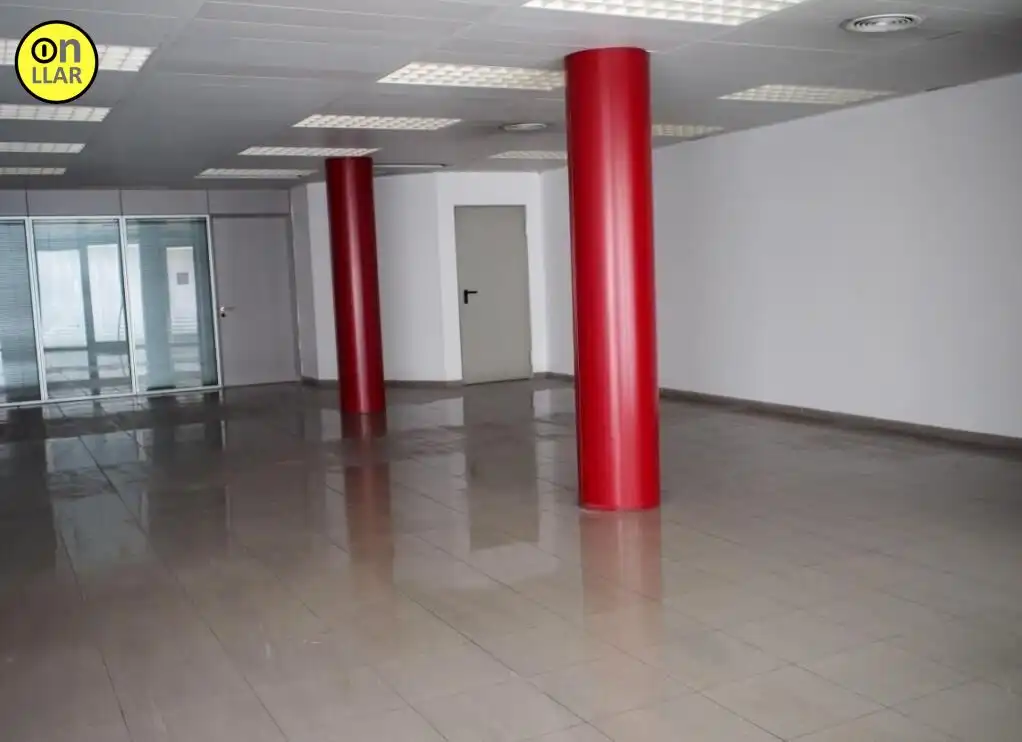 Geschaftsraum zum Verkauf in Granollers