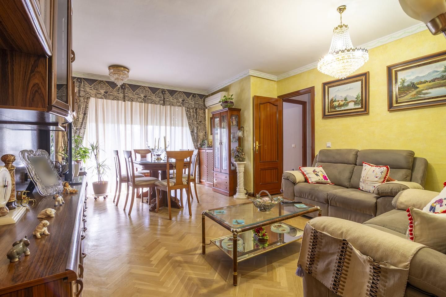 Sala d'estar de Pis en venda en Leganés amb Aire condicionat, Calefacció i Parquet