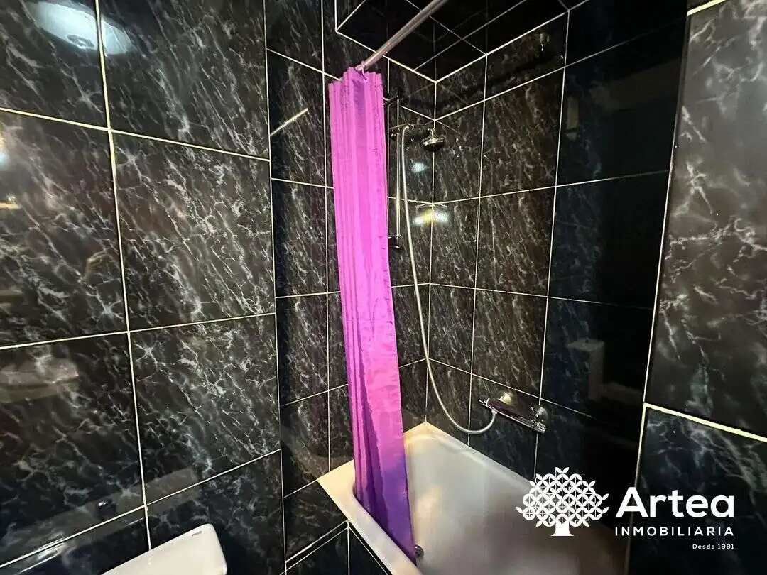 Bathroom of Flat for rent in Ugao- Miraballes  with Heating, Private garden and Terrace