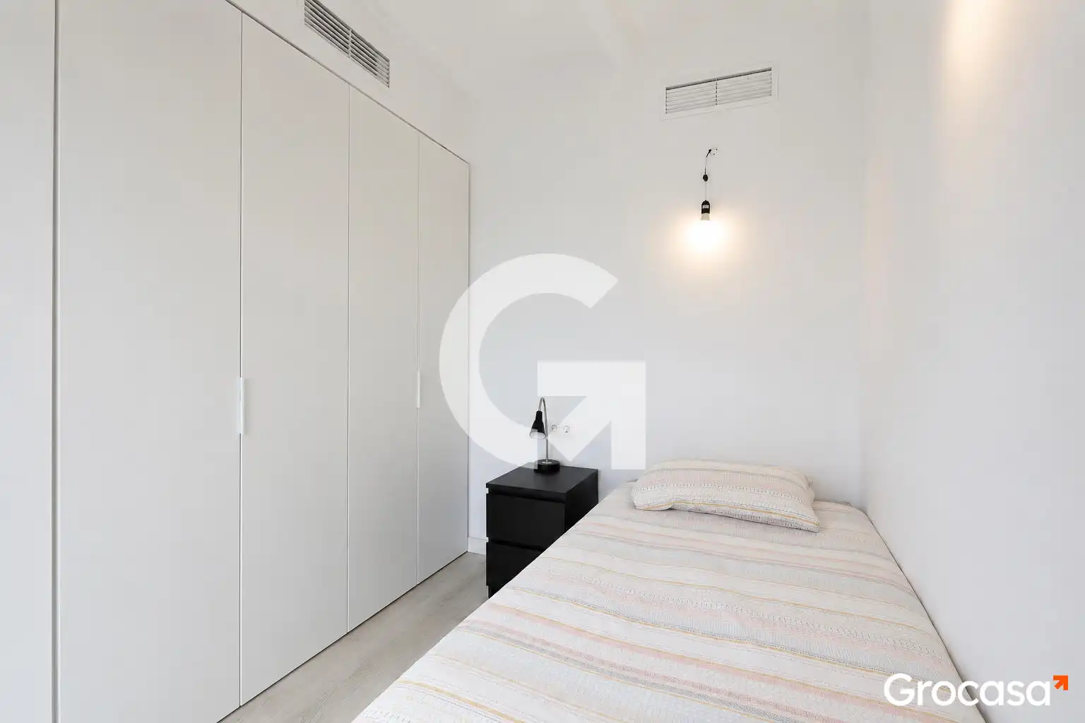 Habitación de Piso en venta en Barcelona con Aire acondicionado, Calefacción y Terraza