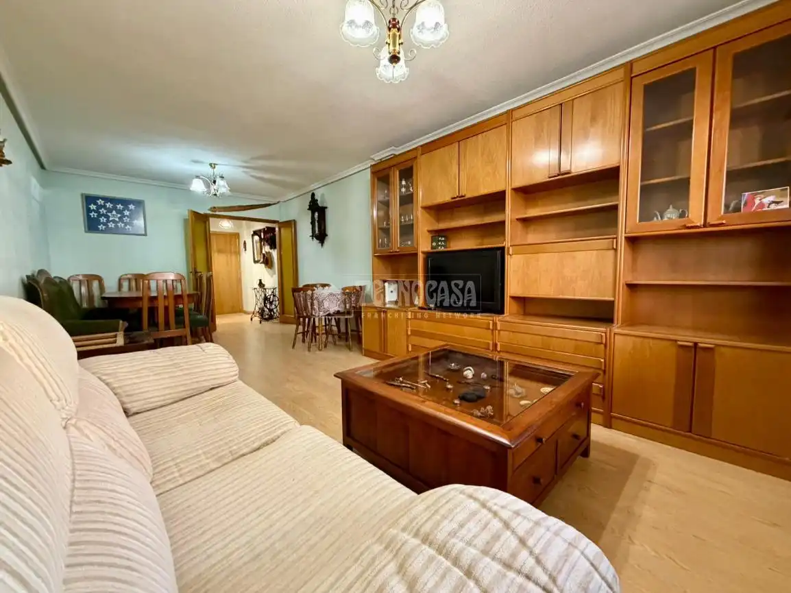 Living room of Flat for sale in  Madrid Capital  with Heating
