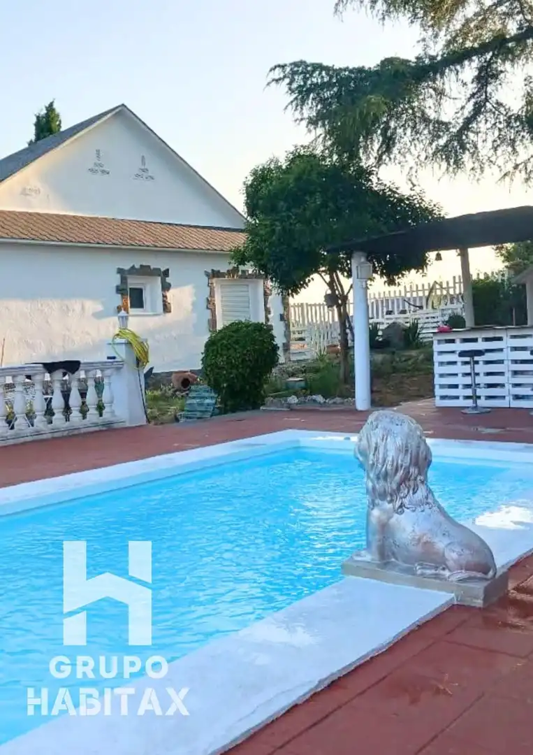 Piscina de Casa o chalet de alquiler en Lliçà d'Amunt