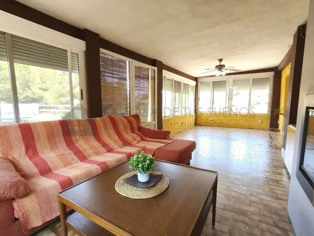 Wohnzimmer von Country house zum Verkauf in Petrer