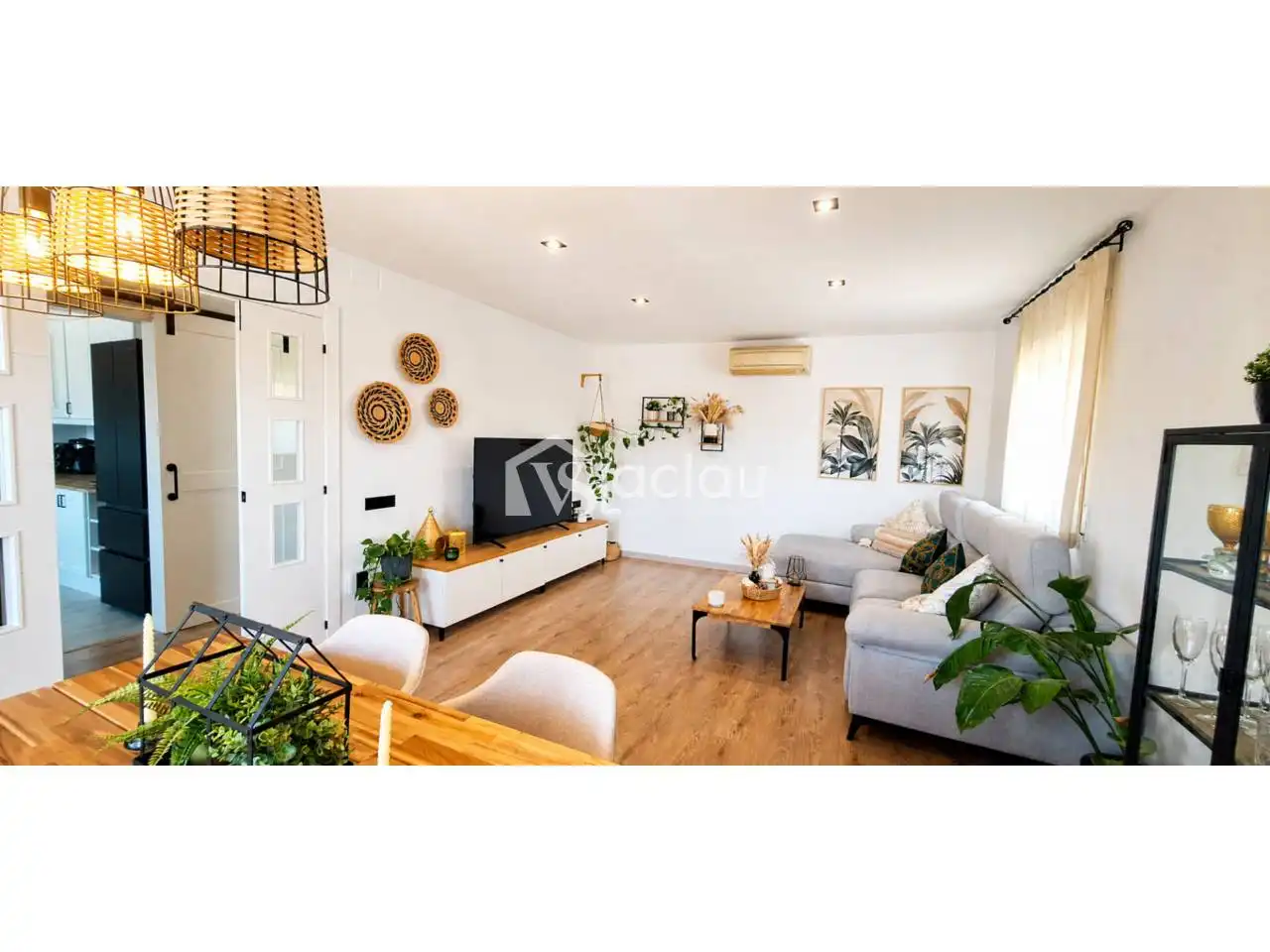 Sala d'estar de Casa o xalet en venda en Abrera amb Aire condicionat, Parquet i Terrassa